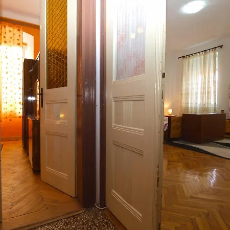 Apartment Vera 1714